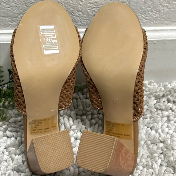 Steve Madden CATALEYA Sandals Size: 11M - Picture 6 of 7